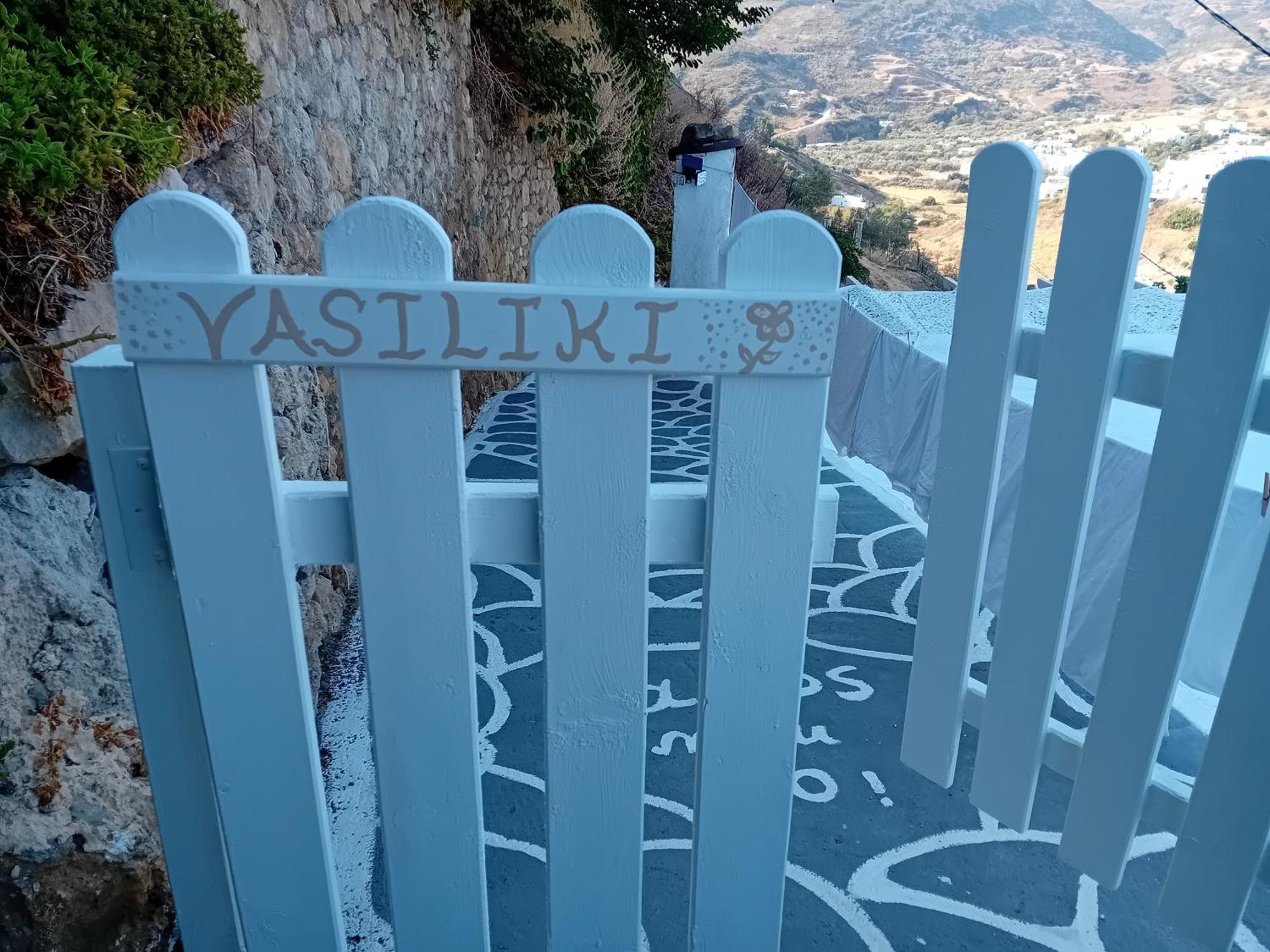 Vasiliki Skyros Castle View Villa Exterior photo